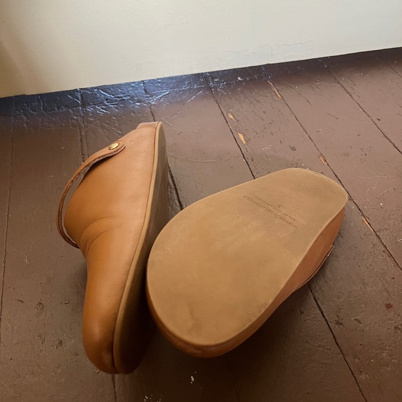 Beatrice Valenzuela Cajeta Clog - Picture 5 of 6